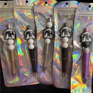 Nativity Scene Pens with Beaded Topper